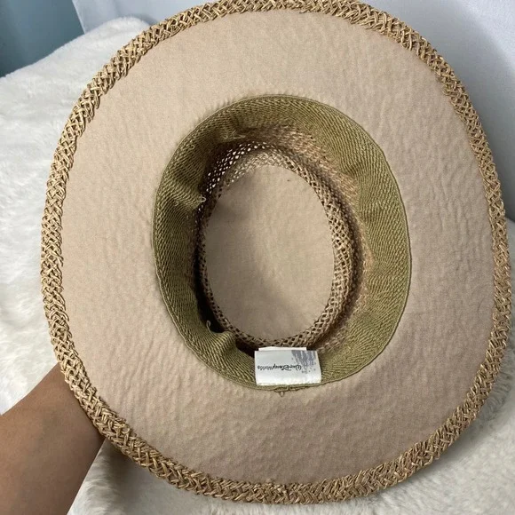 Walt Disney World Mickey Mouse Golf Straw Sun Hat Tan Natural Fiber OSFA - Picture 5 of 10